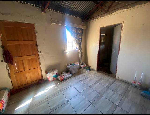 2 BEDROOM HOUSE FOR SALE IN GREENFIELD